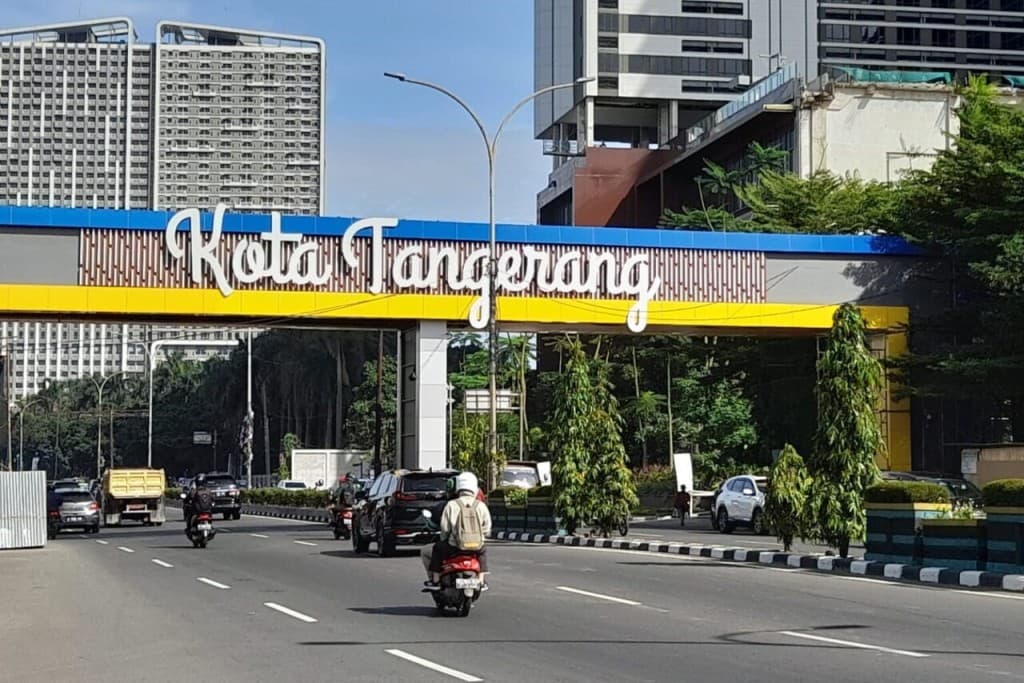 Cover image for OTW Tangerang: Babak Baru Magang di Alfamart dan Pindahan Kos